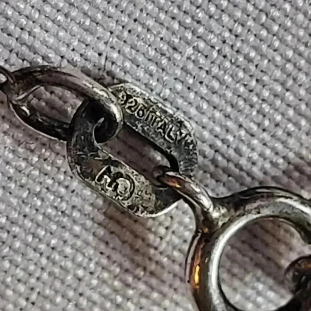 1/10 CTTW Diamond Pendant Silver 925 Eiffel Tower Necklace on Vtg 925 Chain 18" - Picture 5 of 7